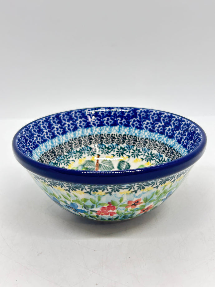 059 ~ Bowl ~ Nesting Salad/Cereal ~ 5.5