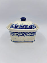 Load image into Gallery viewer, Covered Container ~ 3.25H x 3.5W x 4.5L ~ 0056 - T1!