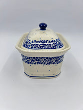 Load image into Gallery viewer, Covered Container ~ 3.25H x 3.5W x 4.5L ~ 0056 - T1!