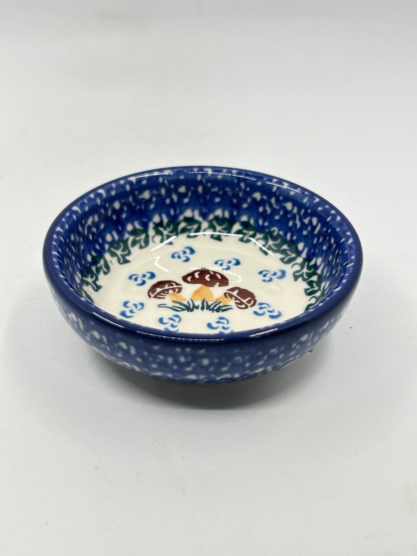 B88 ~ Bowl ~ 3~1/2" ~ 1732X - T1*