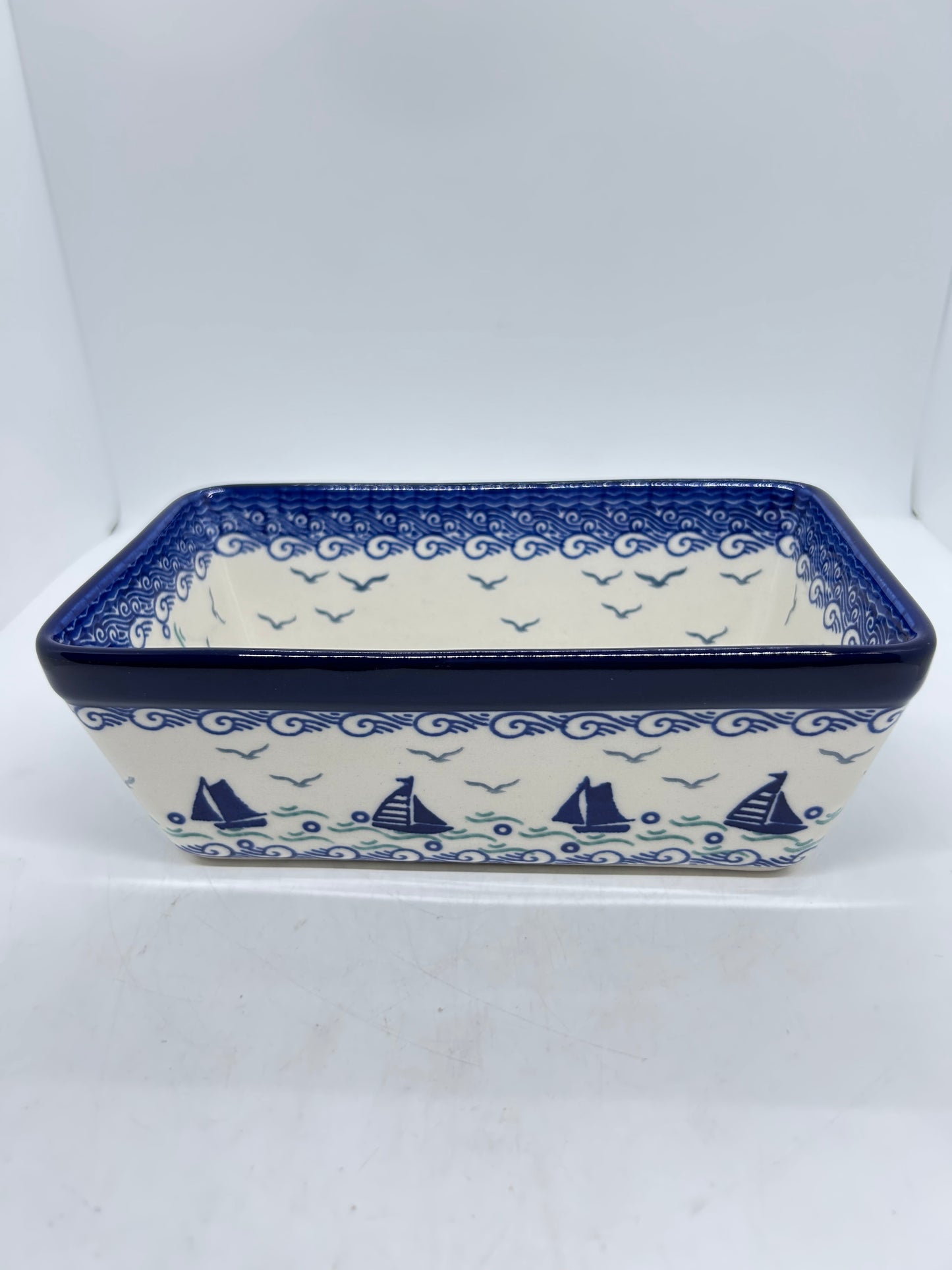 Baker ~ Loaf Pan ~  8”L x 4.5”W x 3”H  ~ 2987X ~ T3*