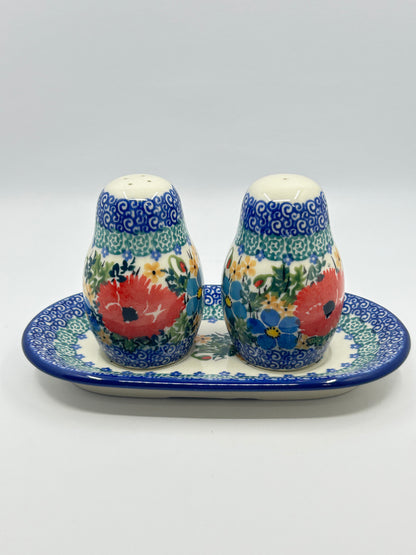 Salt and Pepper ~ 3.25 inch ~ U5149 ~ U4*
