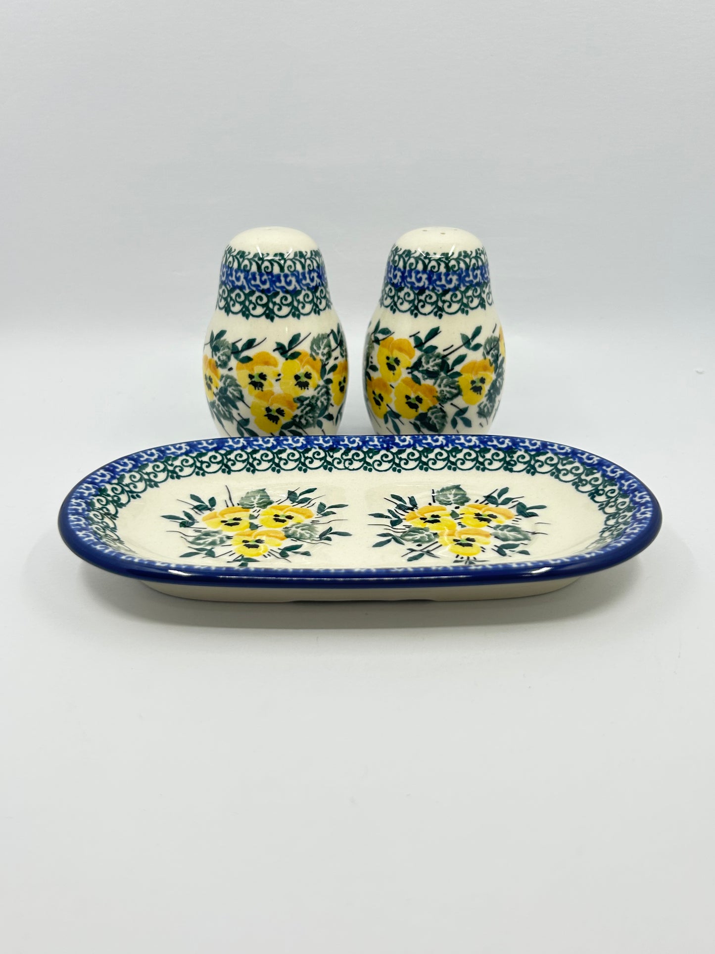 Salt and Pepper ~ 3.25 inch ~ 3299X ~ T4!