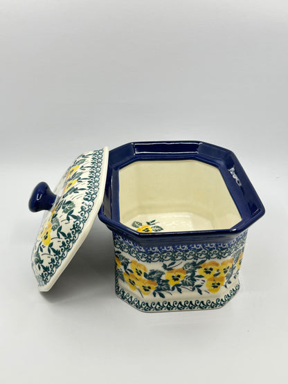 Covered Container ~ 4"H x 4"W x 6"L ~ 3299X ~ T4!