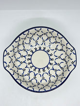 Load image into Gallery viewer, 141 Baker ~ Round w/ Handles ~ 8 inch ~ 0027X ~ T3!
