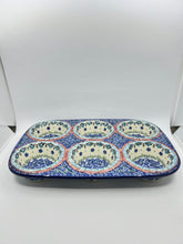 Load image into Gallery viewer, Muffin Pan ~ U5198 - U3!