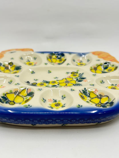 Pottery Misfit Egg Dish - U-WP3