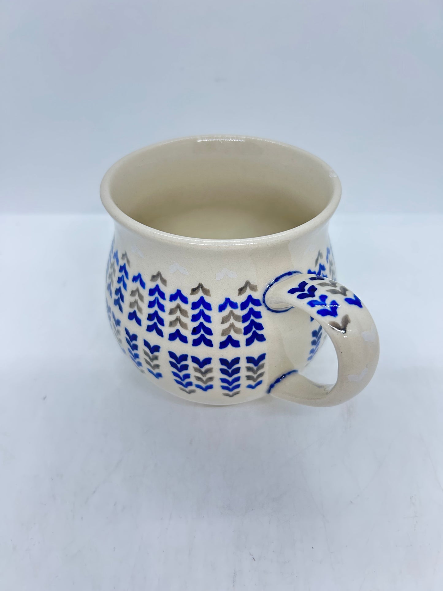 Pottery Misfit - Lady Blue 16 oz Bubble Mug - 002 - U3