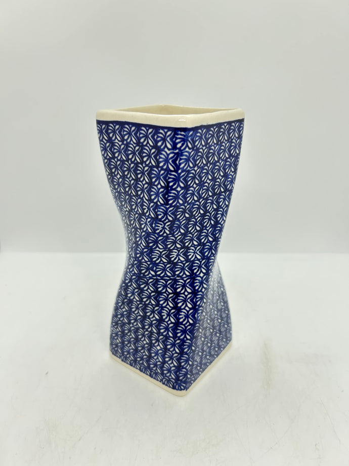 Lady Blue Twisted Vase - 007 - U3