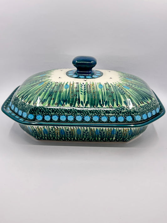 Baker ~ Covered Casserole ~ 8"W x 10.25"L ~ U0803 ~ U4!