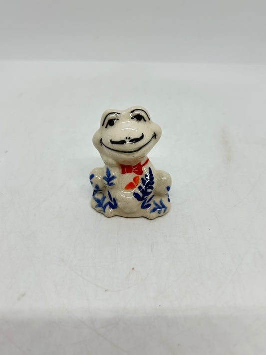 Boy Frog Figurine - 019 - U4