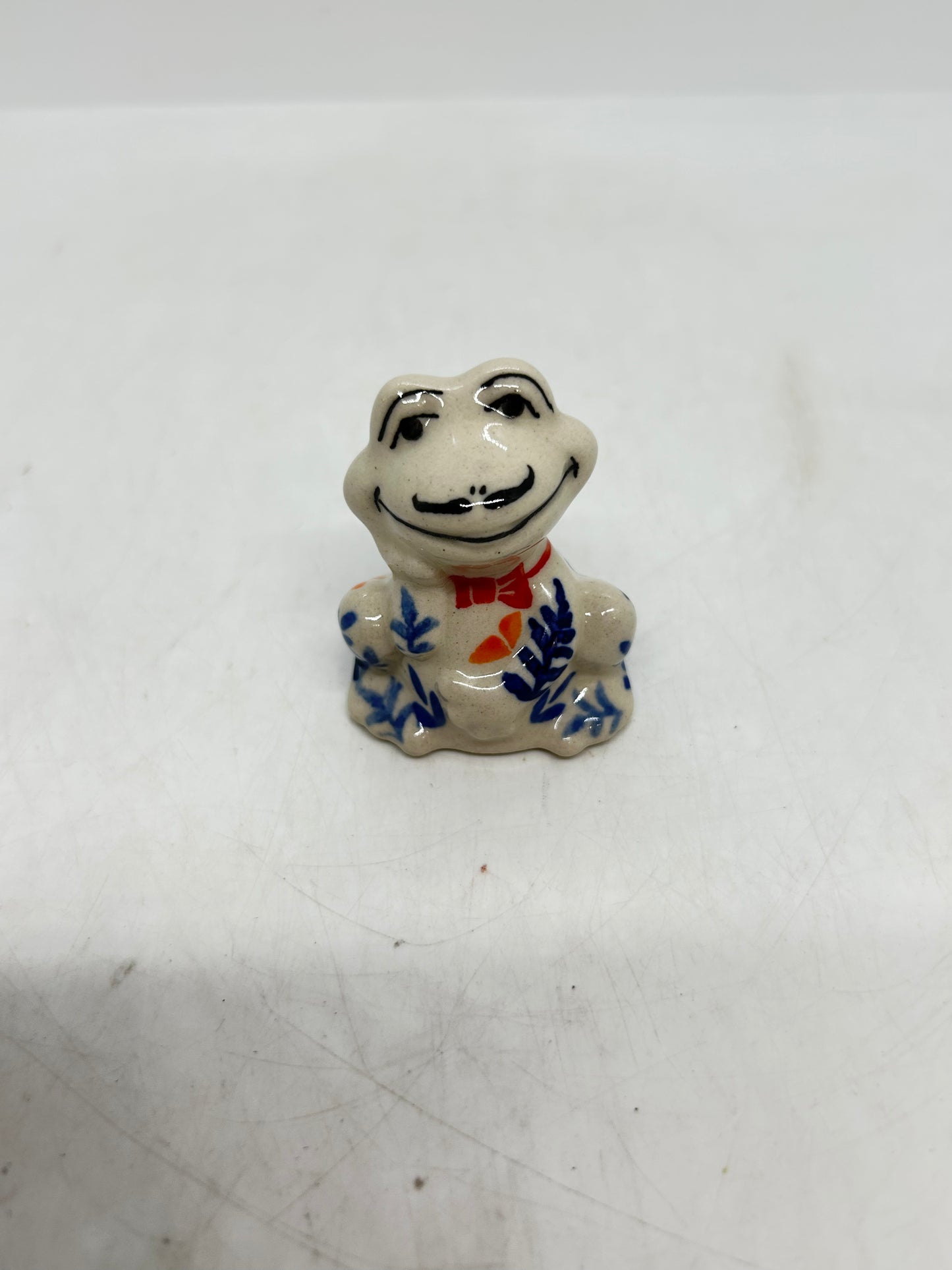 Boy Frog Figurine - 019 - U4