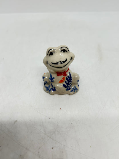 Boy Frog Figurine - 019 - U4