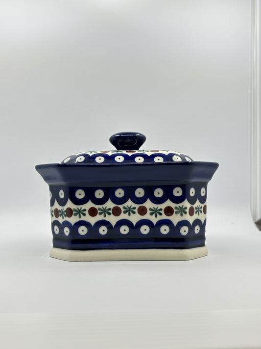 Covered Container ~ 4"H x 4"W x 6"L ~ 0070X ~ T3!