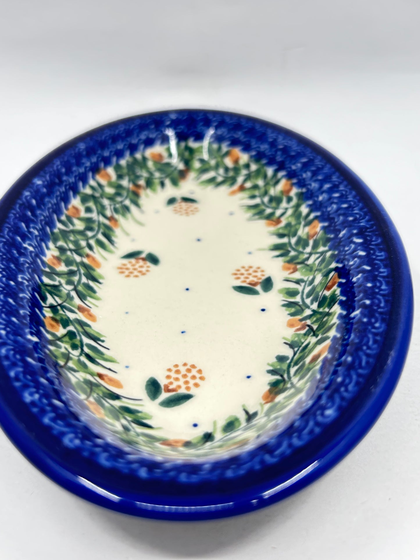Oval Plate - U240