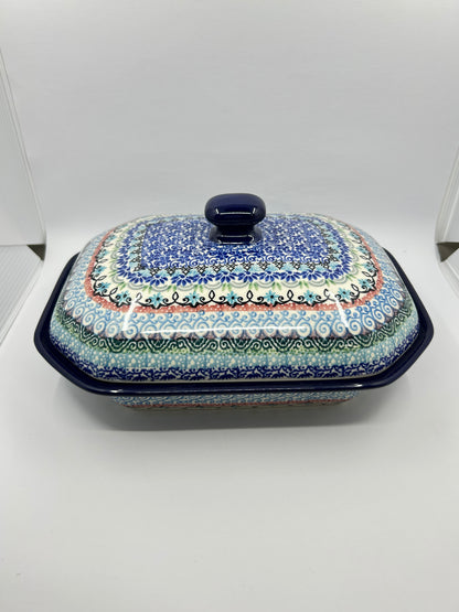 Baker ~ Covered Casserole ~ 8"W x 10.25"L ~ U5198 ~ U3!