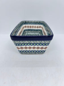 Baker ~ Loaf Pan ~  8”L x 4.5”W x 3”H - 020AX - T1!