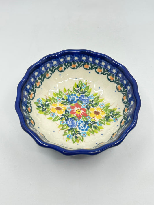 Scalloped Bowl - A590 - A1