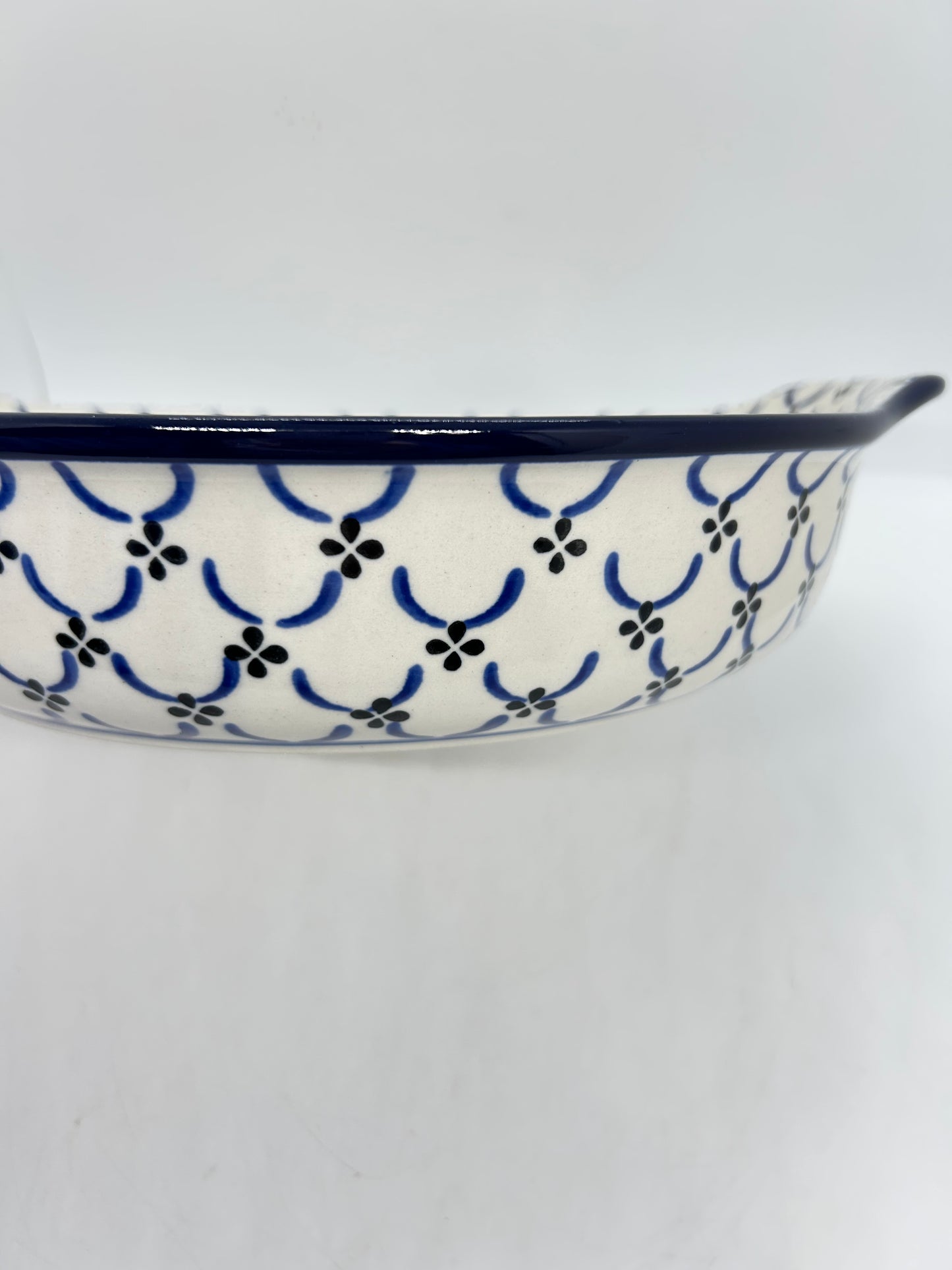 417 ~ Baker ~ Round w/ Handles ~ 10" - 0027X - T3!