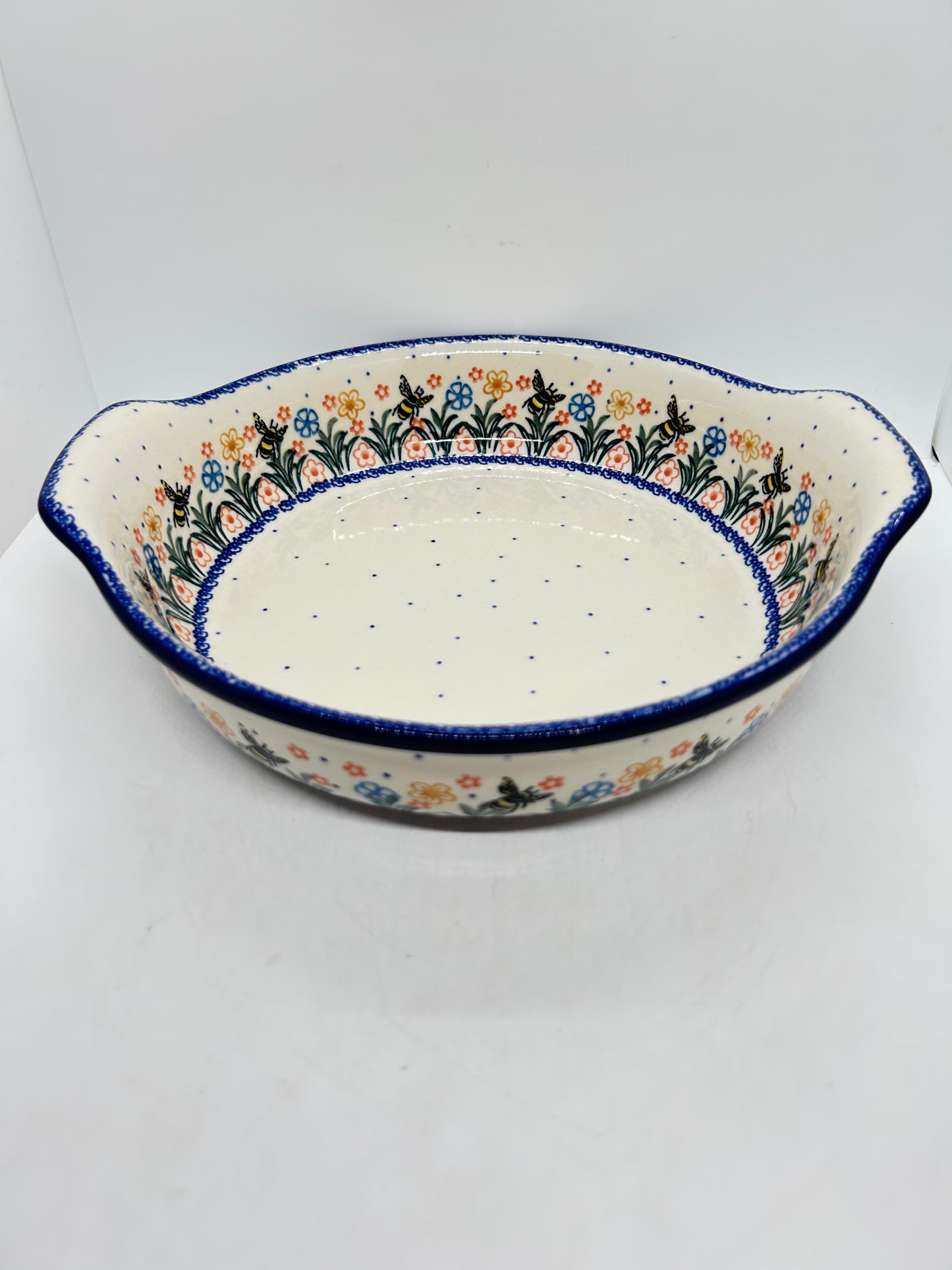 417 ~ Baker ~ Round w/ Handles ~ 10" - 2023X - T3!