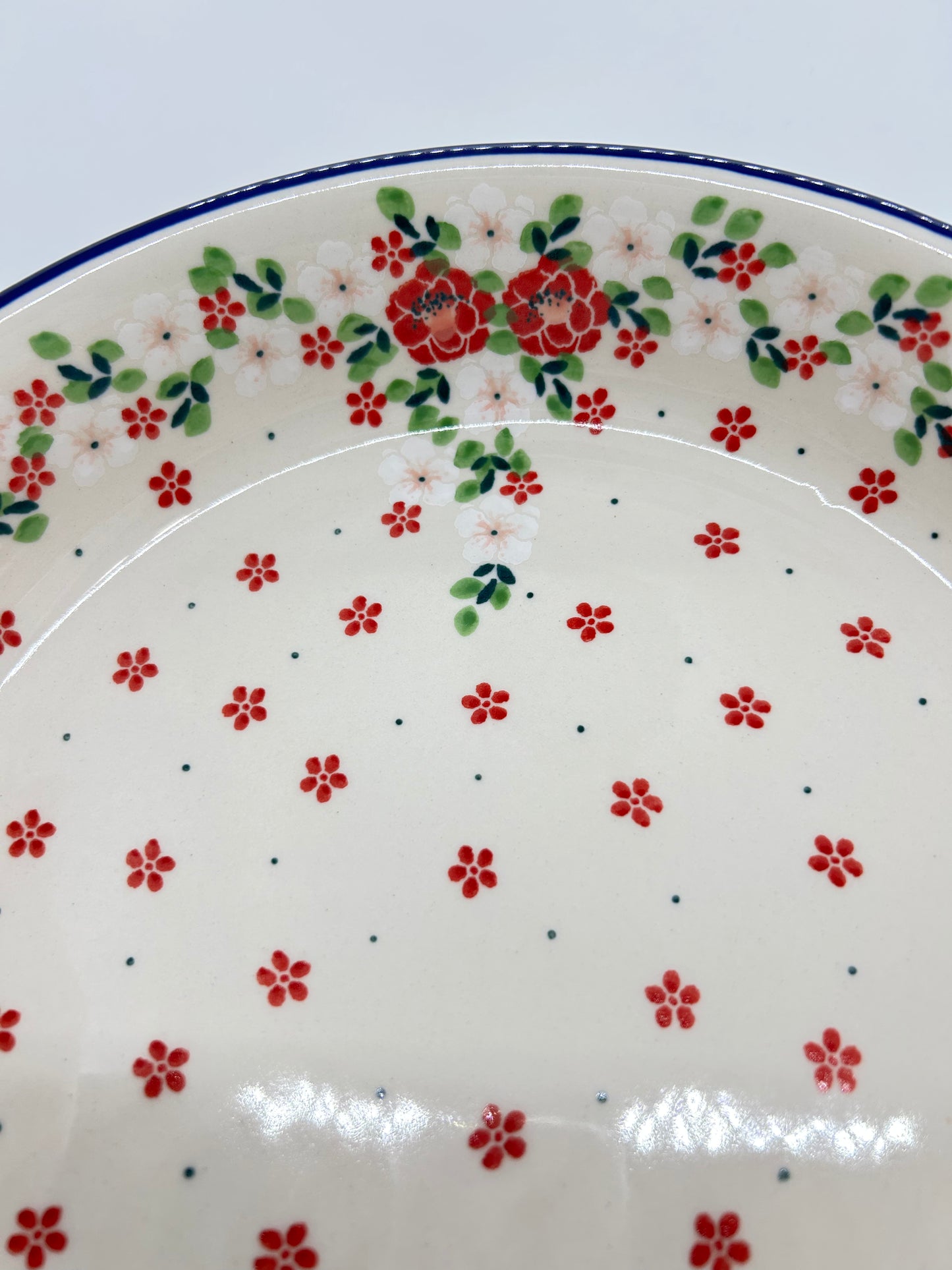 417 ~ Baker ~ Round w/ Handles ~ 10" - 2352X - T3!