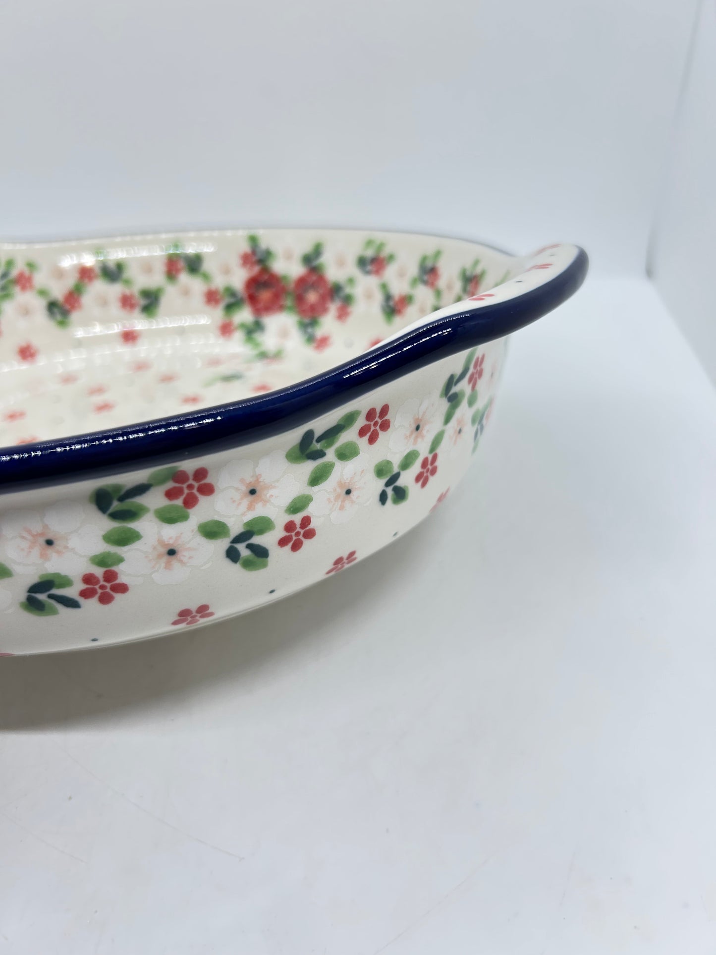 417 ~ Baker ~ Round w/ Handles ~ 10" - 2352X - T3!