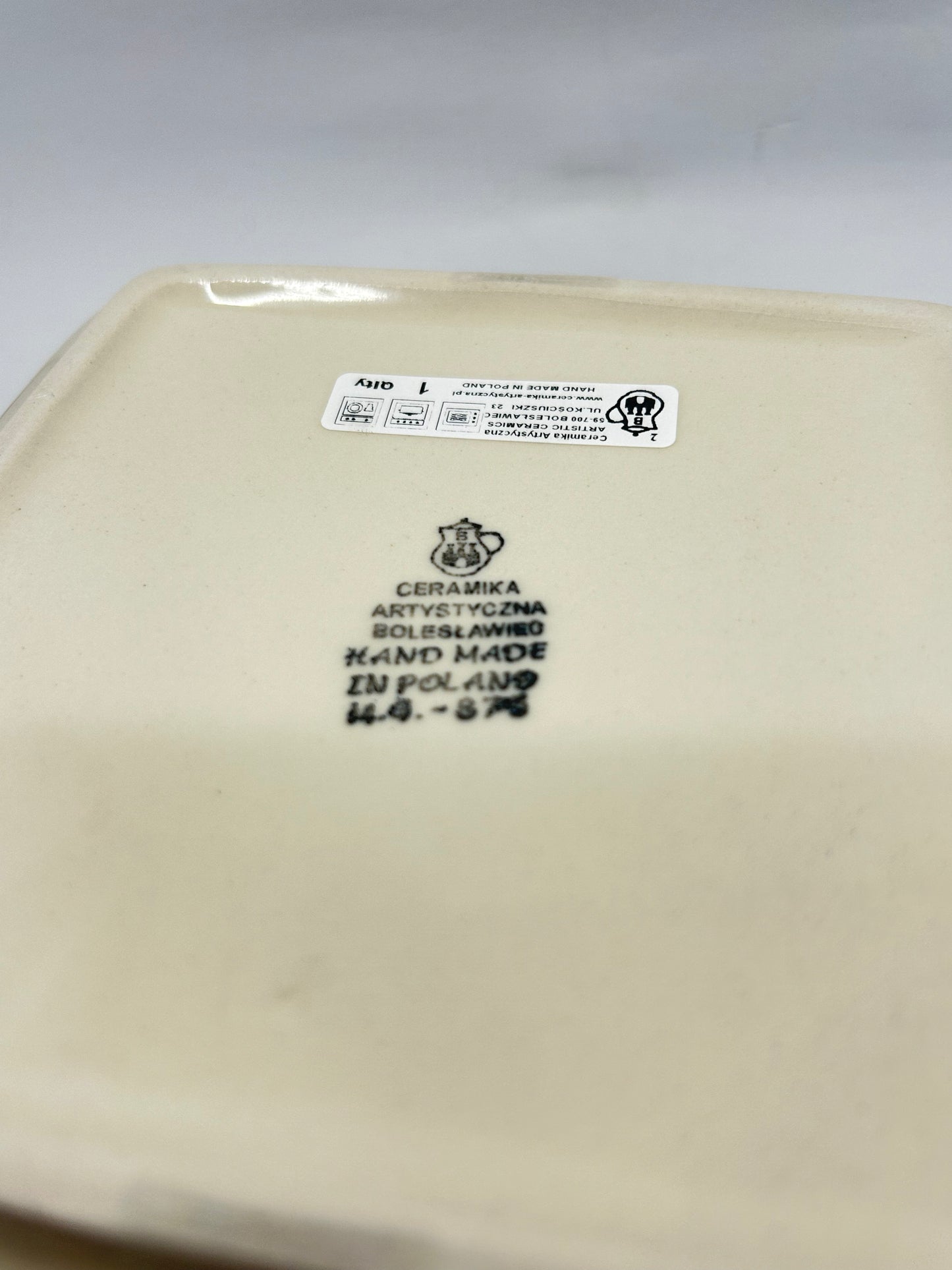 Baker ~ Square Deep Dish ~ 7.75 inch ~ 3358X - T4*