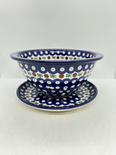 Load image into Gallery viewer, Berry Bowl w/ Saucer ~ 8W ~ 0070X - T3!