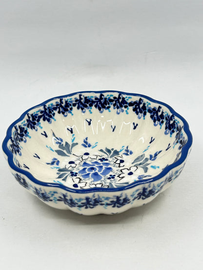 Scalloped Dish - JZ67