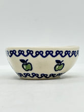 Load image into Gallery viewer, Heart Bowl - 0015