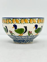 Load image into Gallery viewer, Pedestal Bowl - P323