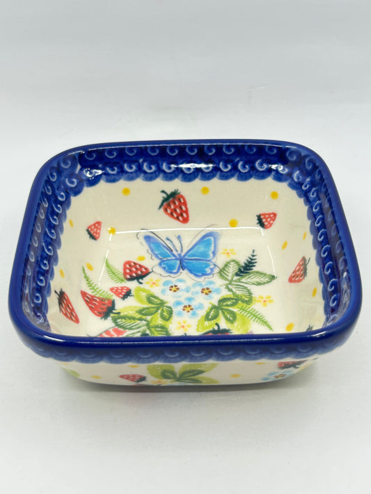 Small Square Bowl - U1085