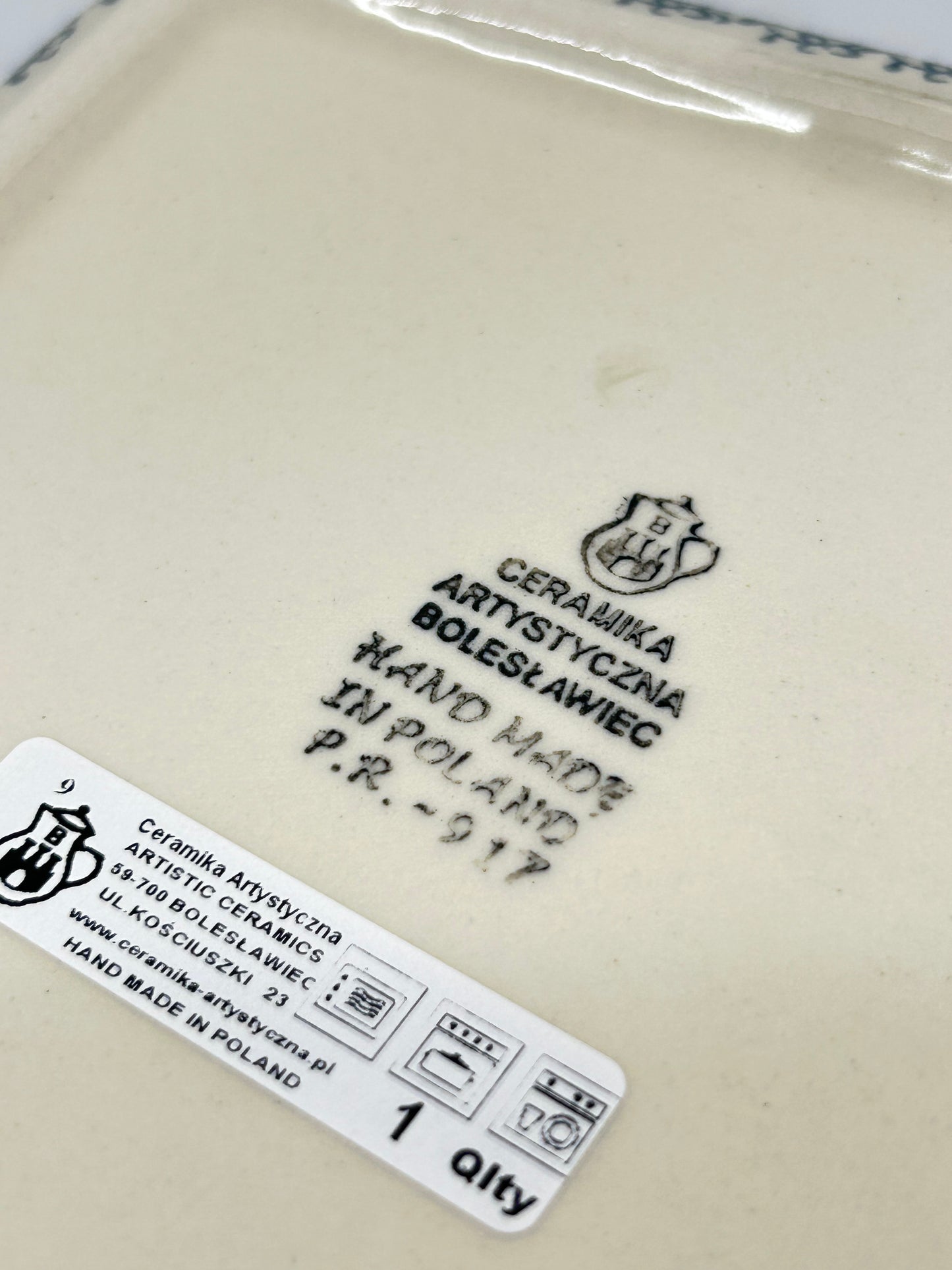 Baker ~ Square Deep Dish ~ 7.75 inch ~ 2805X - T4*