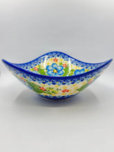 Load image into Gallery viewer, 3 Point Star Bowl - A1007 - A1