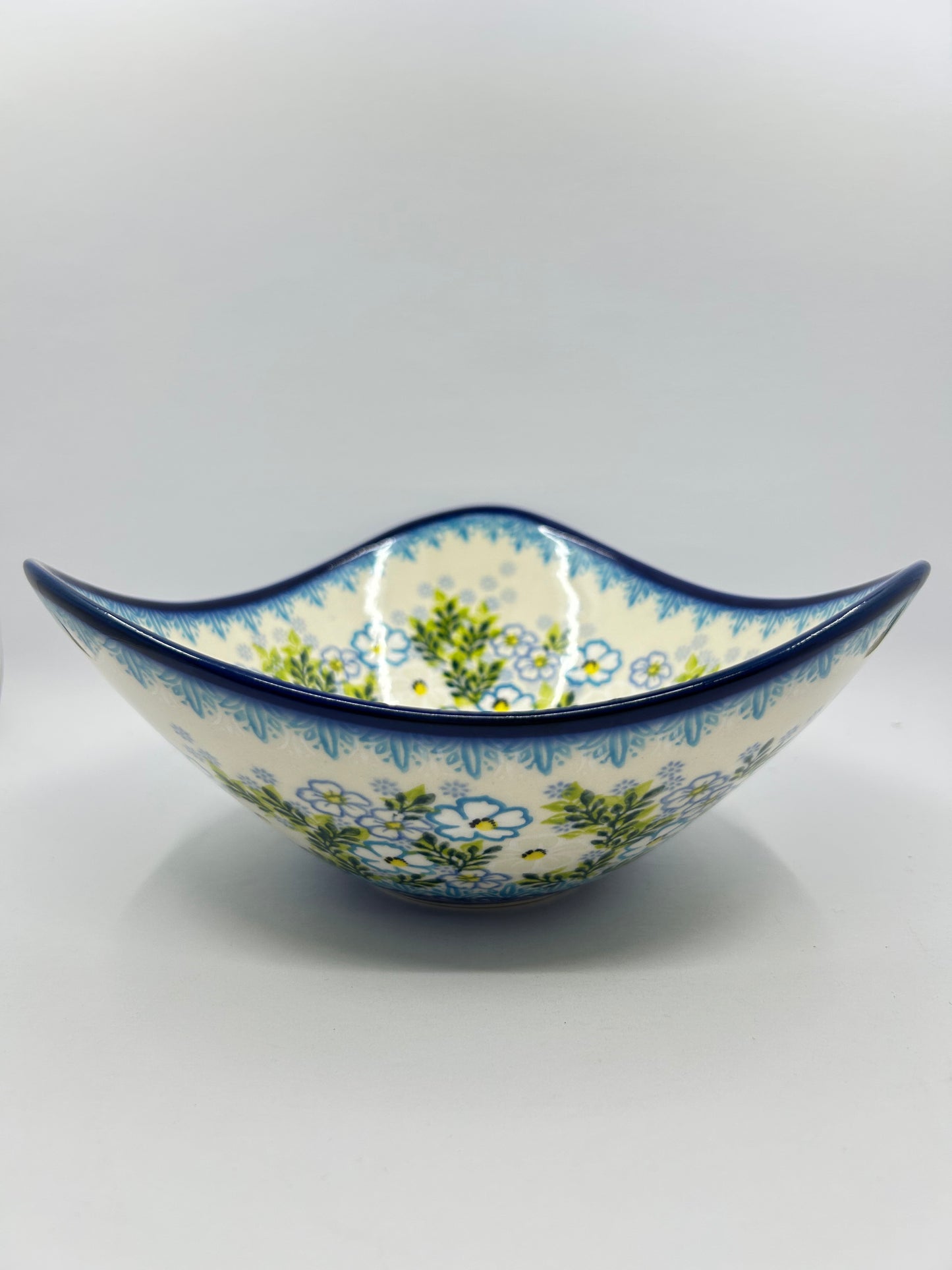 3 Point Star Bowl - U685