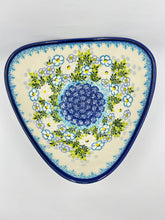 Load image into Gallery viewer, 3 Point Star Bowl - U685