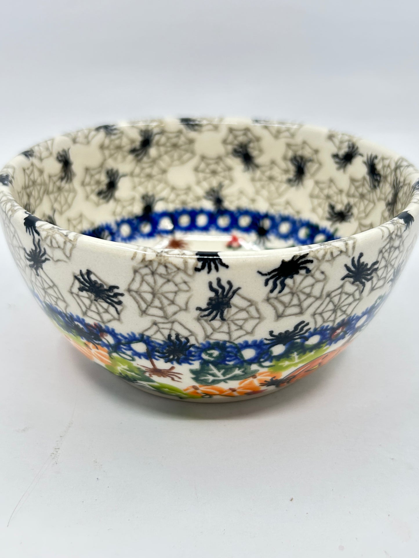 Bowl - U583