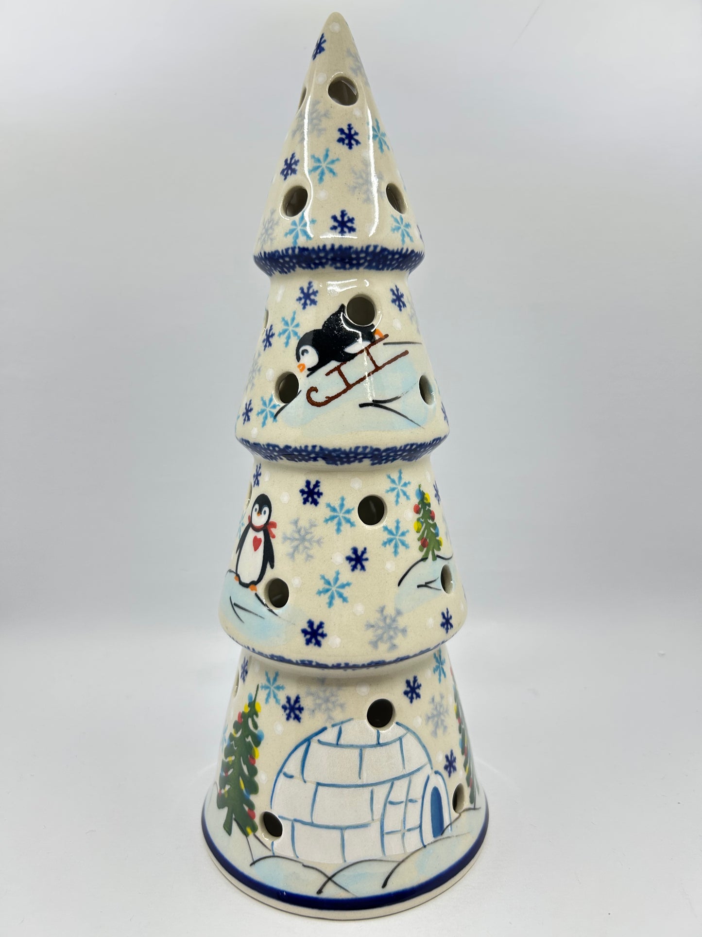 Tall Tree - Penguin - UXX3