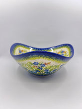 Load image into Gallery viewer, 3 Point Star Bowl - A553 - A1