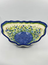 Load image into Gallery viewer, Wavy Oval Serving Bowl - A876