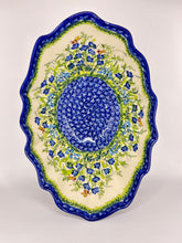 Load image into Gallery viewer, Wavy Oval Serving Bowl - A876