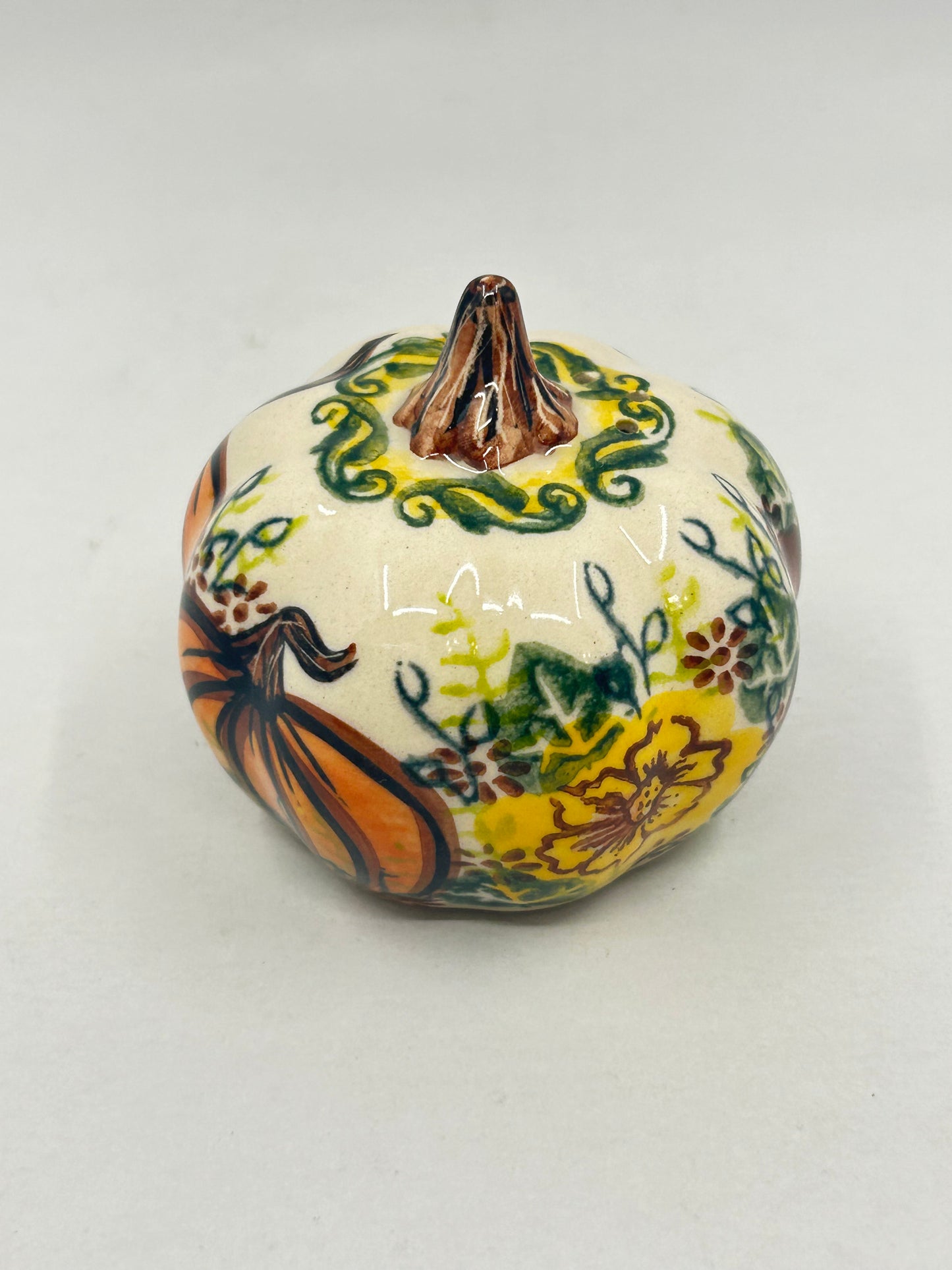 Pumpkin Salt and Pepper Shaker - A-567