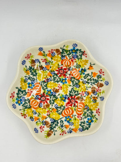 Flower Shaped Bowl - U1-666