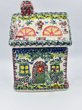 Load image into Gallery viewer, Large House Canister - U950 Red