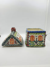 Load image into Gallery viewer, Large House Canister - U950 Red