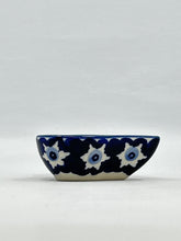 Load image into Gallery viewer, Second Quality Heart Saucer - JS72