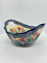 Load image into Gallery viewer, Wavy Oval Serving Bowl - A1160