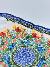Load image into Gallery viewer, Wavy Oval Serving Bowl - A1160