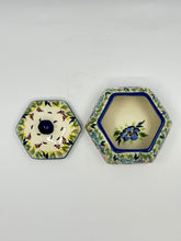 Load image into Gallery viewer, Jewelry Box - JZ75