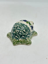 Load image into Gallery viewer, Turtle Figurine - RV01